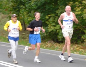 Maciej Frankiewicz na trasie maratonu