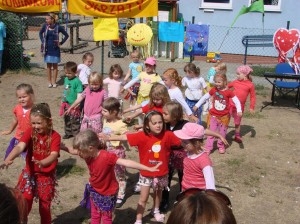 Rodzinny piknik w przedszkolu Antoninkowych Skrzatów Foto: lepszyPOZNAN.pl / ag