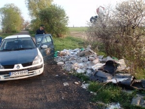 Zaśmiecone Szczepankowo Foto: Straż Miejska w Poznaniu