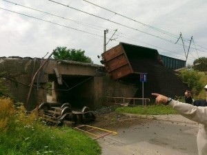 Wykolejony pociąg we Wronkach