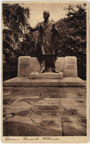 Pierwszy pomnik Wilsona w Poznaniu Foto: http://poznan.wikia.com Pierwszy pomnik Wilsona w Poznaniu Foto: http://poznan.wikia.com