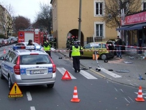 Dwie ofiary śmiertelne w wypadku Nad Wierzbakiem Foto: KWP w Poznaniu