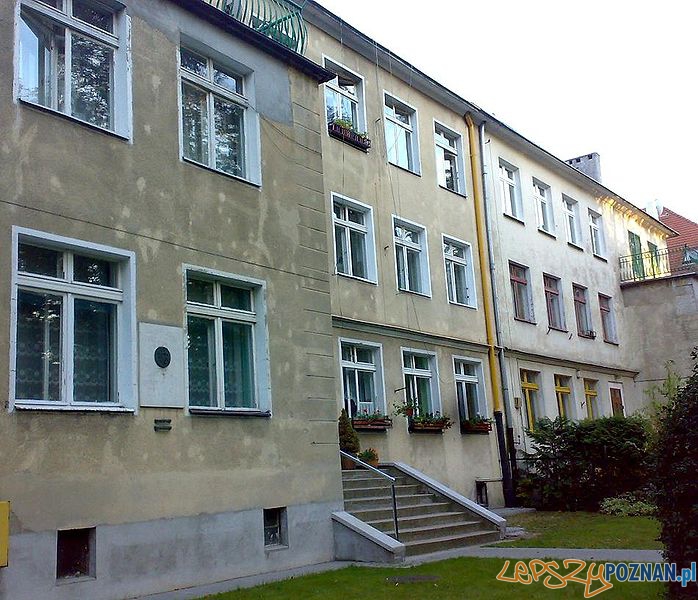 Dom Cyryla Ratajskiego w Poznaniu z tablicą pamiątkową - ul. Chopina Foto: wikipedia