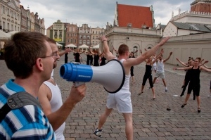 Ćwiczenia kształtujące AWFu pod pręgierzem - Poznań 23.05.2012 r. Foto: LepszyPOZNAN.pl / Paweł Rychter