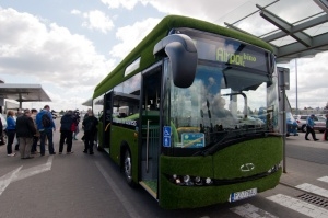 Solaris Urbino Electric na Ławicy - Poznań 02.06.2012 r. Foto: LepszyPOZNAN.pl / Paweł Rychter