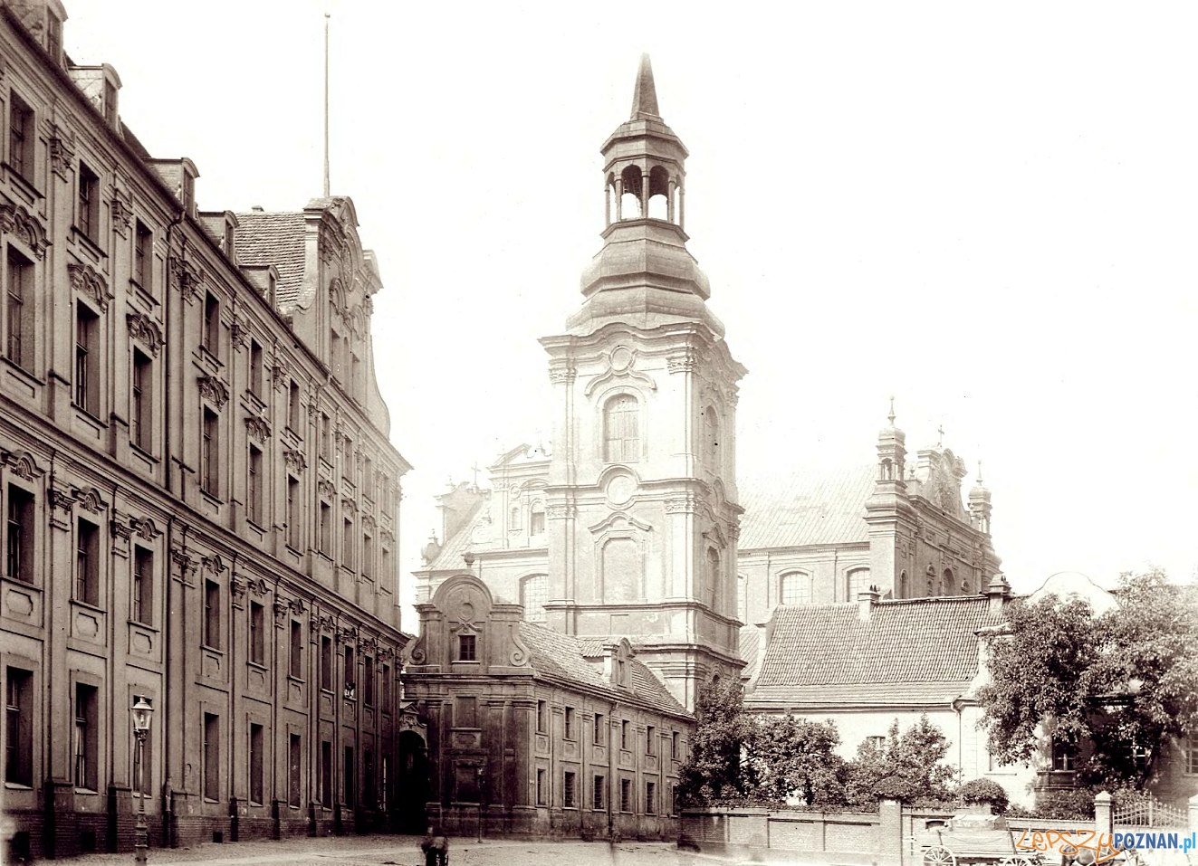 Plac Kolegiacki, lata 80-te XIX wieku Foto: fotopolska.eu
