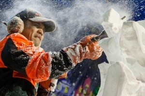 Speed Ice Carving - Poznań 08.12.2012 r. Foto: LepszyPOZNAN.pl / Paweł Rychter