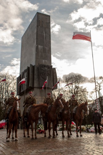 94. rocznica wybuchu Powstania Wielkopolskiego - uroczystości przed pomnikiem Powstańców Wielkopolskich