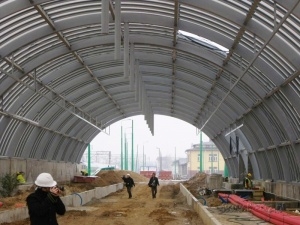 Nowy tunel, który połączy Dworzec Zachodni z peronami 6, 5 i 4 oraz stacją szybkiego tramwaju Foto: lazarz.pl