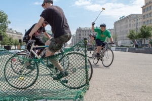 Bike Polo na Placu Wolności - Poznań 27-28.07.2013 r. Foto: LepszyPOZNAN.pl / Paweł Rychter