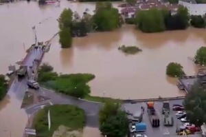 Kolejorz na ratunek Serbii i Bośni Foto: Kolejorz na ratunek Serbii i Bośni