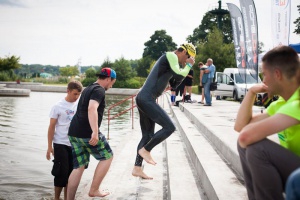 Aquathlon zawodnicy Foto: Wojciech Pawłowski / endu sport