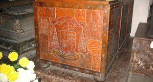 Sarkofag_abp_Walentego_Dymka Foto: poznan.wikia.com