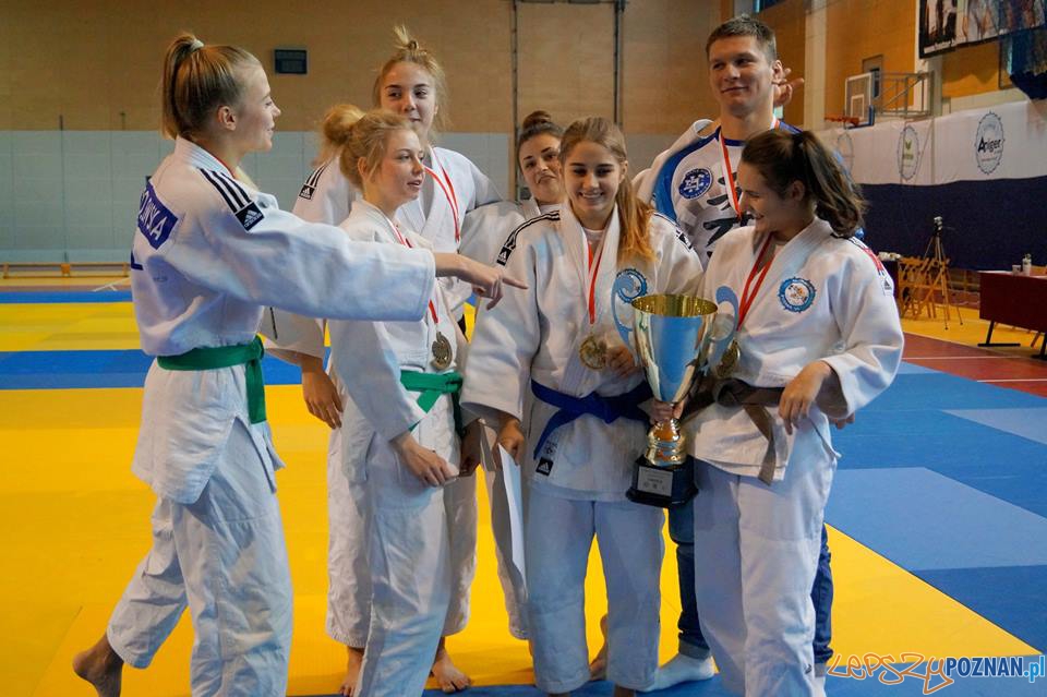 Juniorki Akademii Judo mistrzyniami Polski (3)