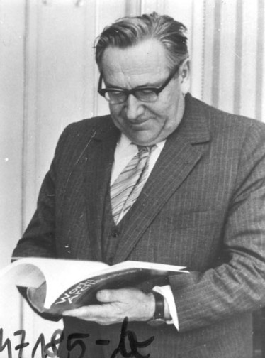 Prof. Witold Hensel Muzarch