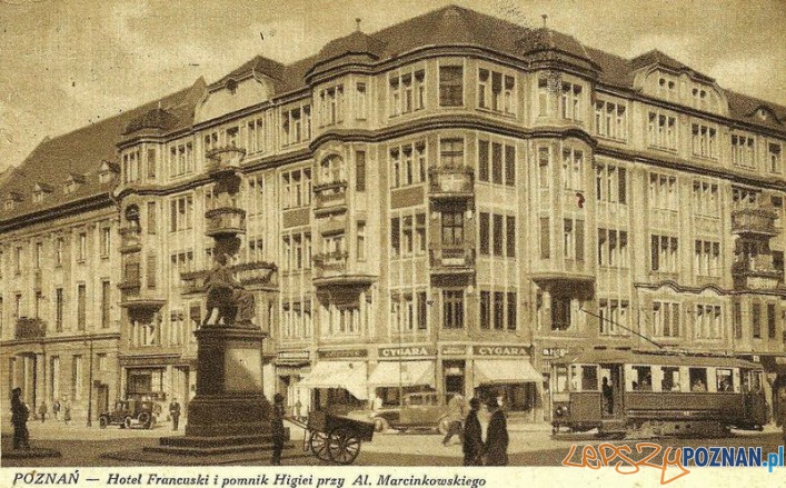 Hotel-Francuski - okres międzywojenny