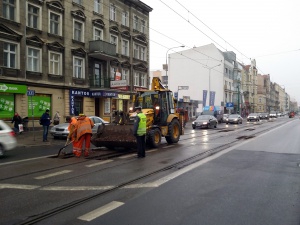 Ulica Dąbrowskiego, remont torowiska (11.2014) Foto: lepszyPOZNAN.pl