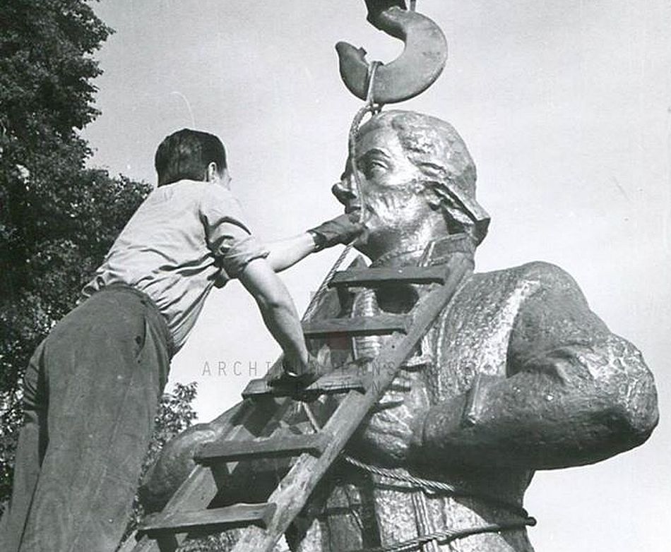 Montaz pomnika Kościuszki (1967)