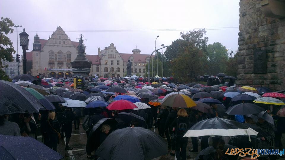 Czarny Poznań - zablokowany Poznań