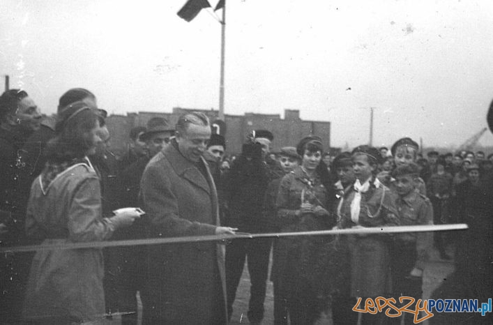 Most Chrobrego - otwarcie 21 grudnia 1954 - z udziałem marszałka Mariana Spychalskiego