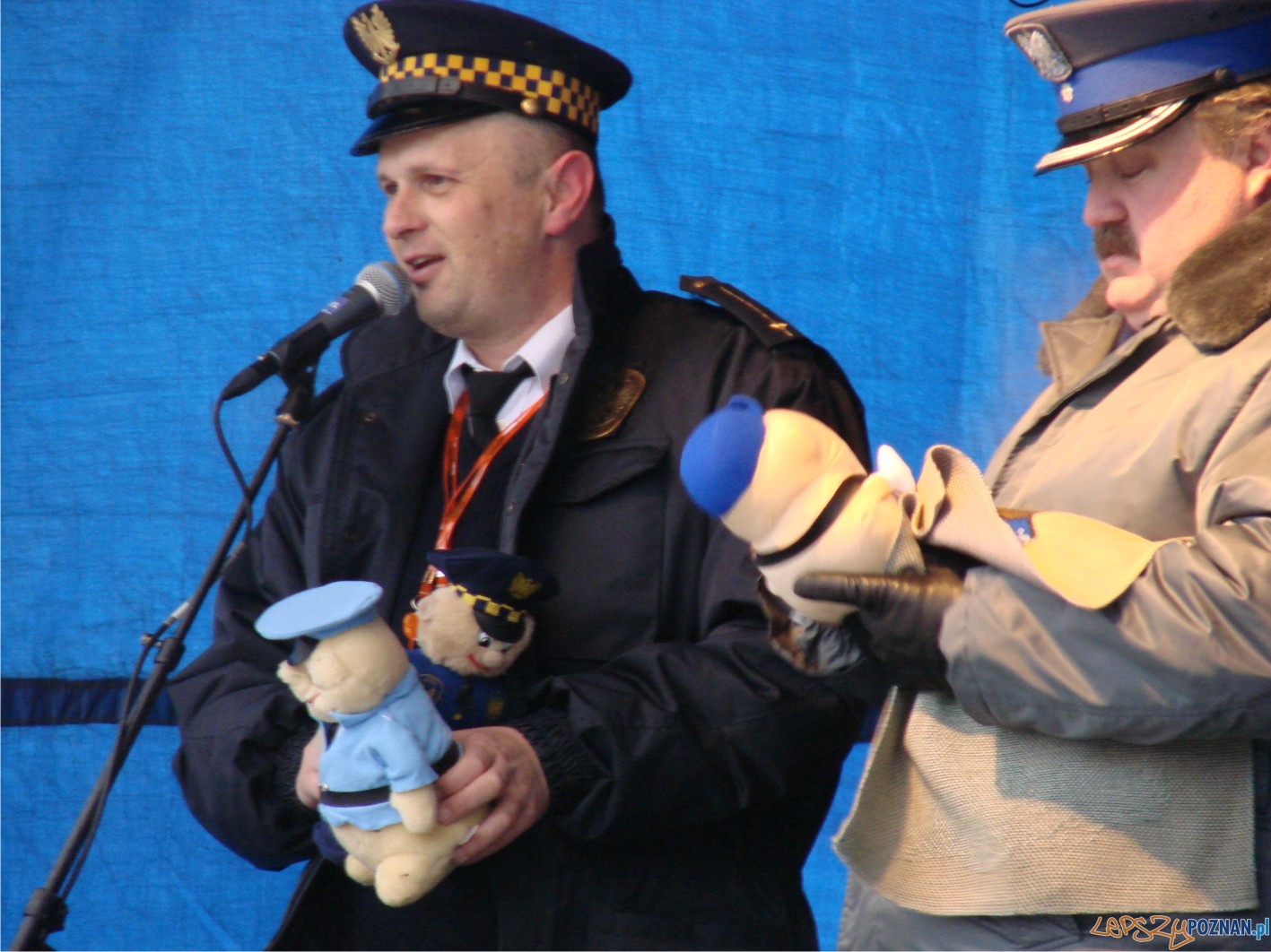 licytacja straży miejskiej i policji na Palcu Mickiewicza  Foto: 
