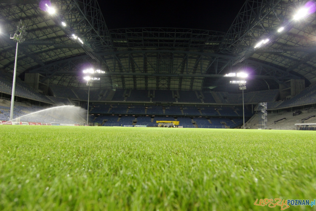 Noc świętojańska na stadionie miejskim 23.06.2010 r.  Foto: Piotr Rychter