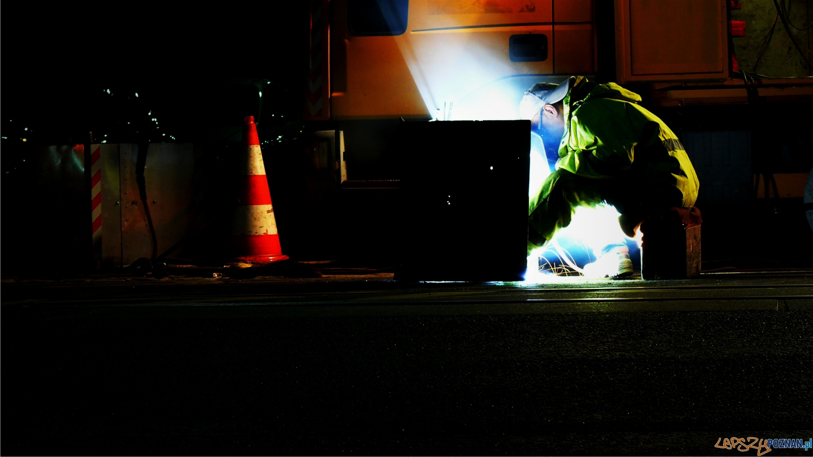 spawanie nocne  Foto: 