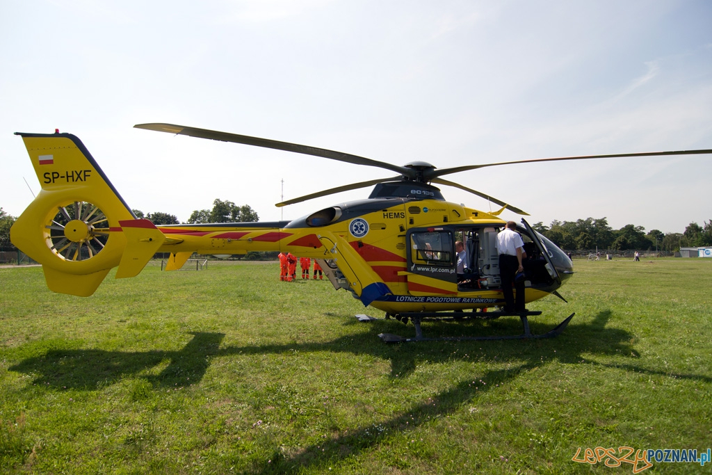 Śmigłowiec Lotniczego pogotowia ratunkowego - przekazanie EC 135 do bazy HEMS w Poznaniu 12.08.2010 r.  Foto: lepszyPOZNAN.pl / Paweł Rychter