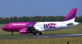 kołowanie samolotu wizzair  Foto: lepszyPOZNAN.pl / Paweł Rychter