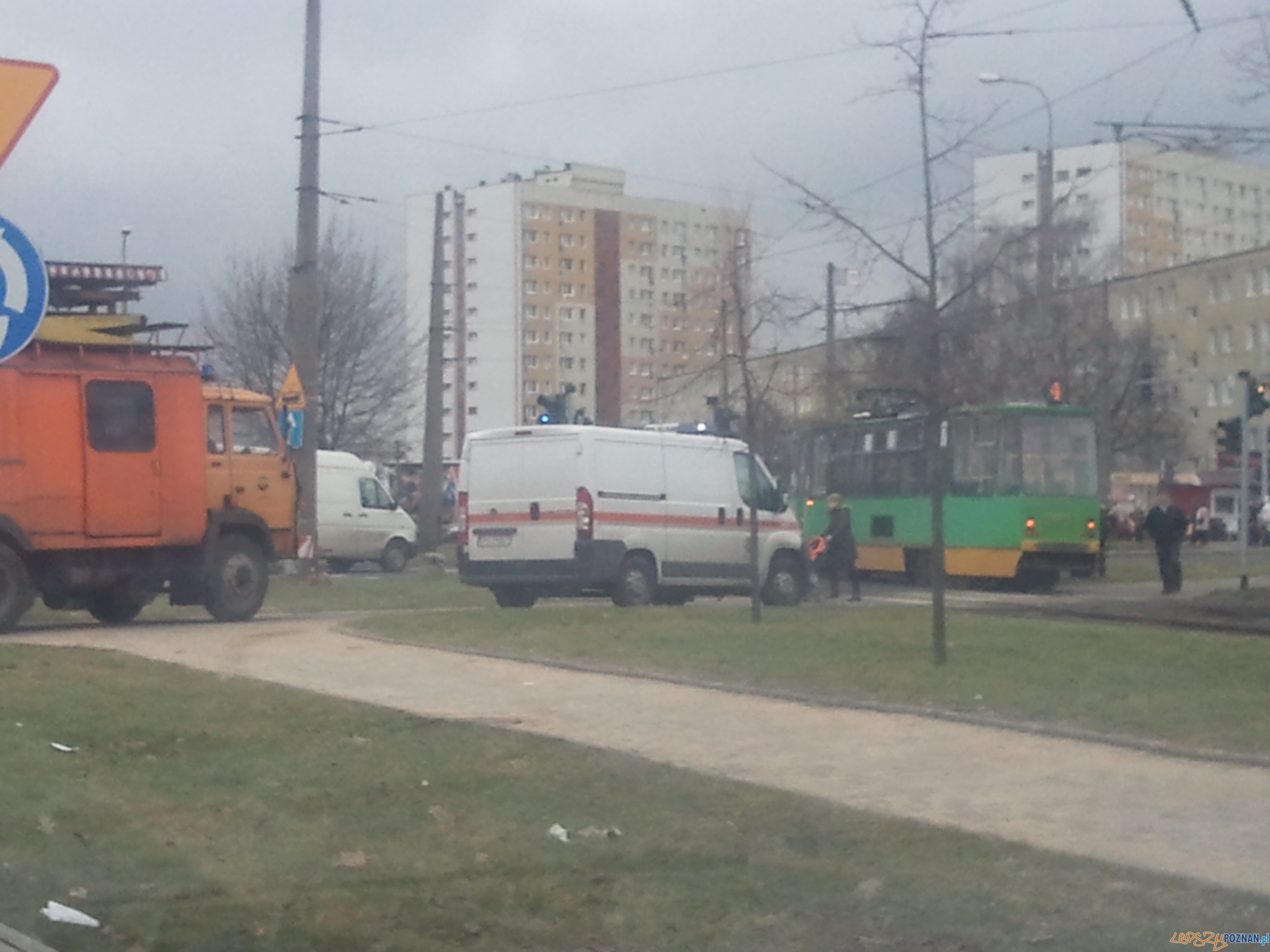 awaria na rondzie Solidarności  Foto: lepszyPOZNAN/gsm