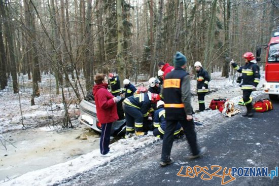 wypadek pod Krotoszynem  Foto: PSP / Tomasz Niciejewski