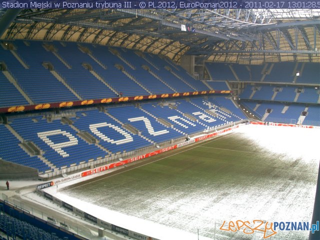 Zdjęcie stadionu - około godziny 13:00  Foto: Euro Poznań 2012