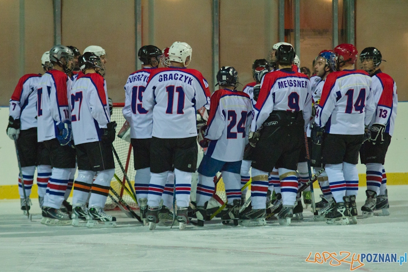 Dzikie Krokodyle Poznań vs. PTH Poznań - Lodowisko Chwiałka 21.11.2011 r.  Foto: lepszyPOZNAN.pl / Piotr Rychter