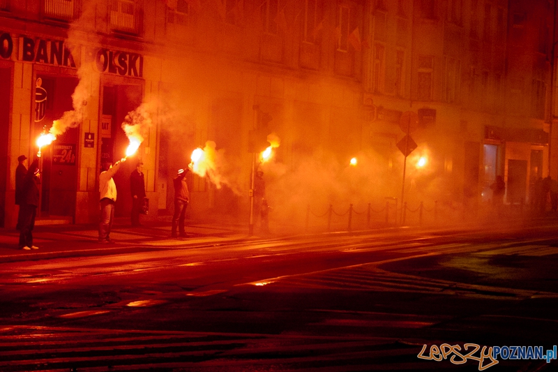 Wiara Lecha oddaje cześć Powstańcom Wielkopolskim - Poznań 27.12.2011 r.  Foto: LepszyPOZNAN.pl / Paweł Rychter