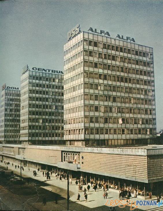 Alfa - wieżowce przy Św. Marcinie  Foto: 