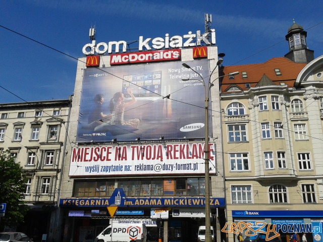 Wielkoformatowe reklamy w Centrum  Foto: lepszyPOZNAN.pl/gsm