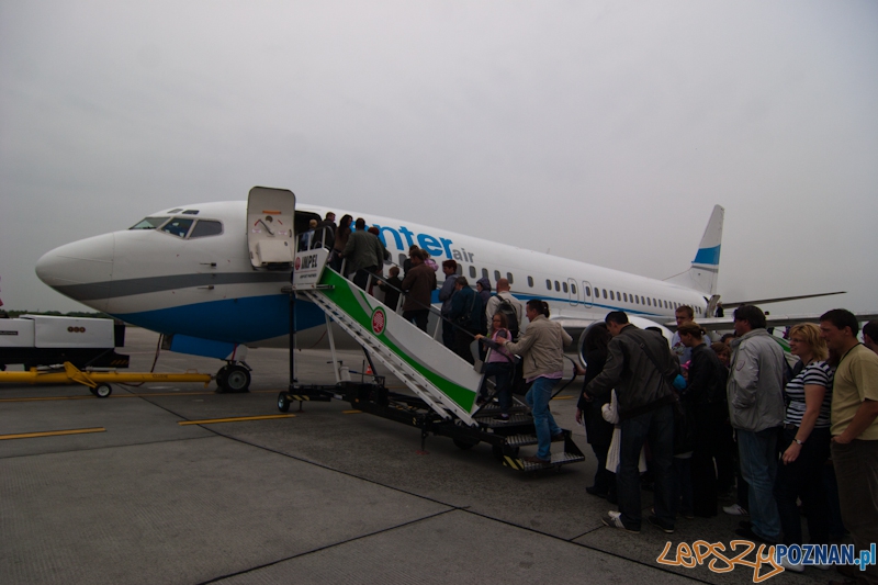 Drzwi otwarte i Dzień Dziecka w nowym terminalu na Ławicy - Poznań 03.06.2012 r.  Foto: LepszyPOZNAN.pl / Paweł Rychter