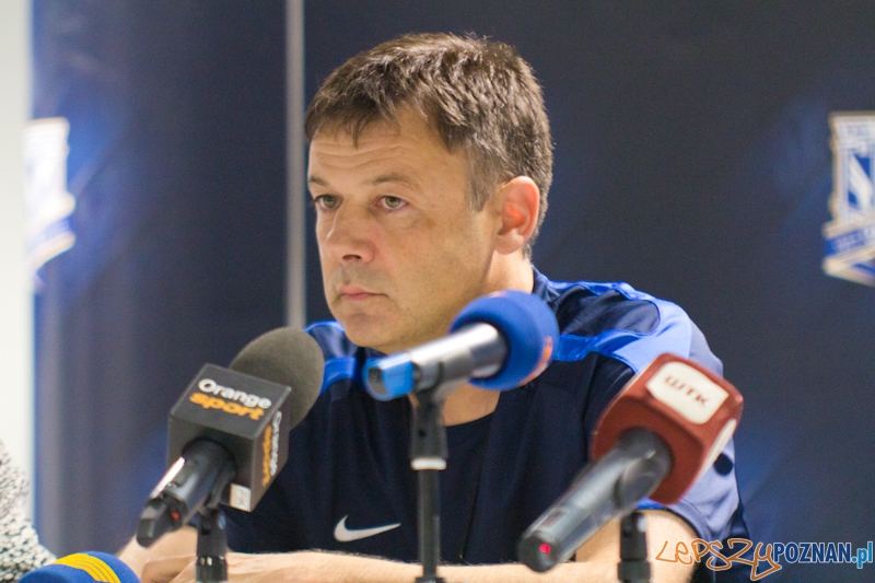 Konferencja przed treningiem Żetysu Tałdykorgan na Stadionie Miejskim w Poznaniu  Foto: lepszyPOZNAN.pl/  Piotr Rychter