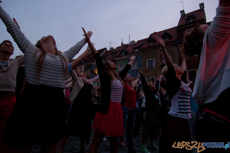 Dancing Poznań na płycie Starego Rynku - 24.08.2012 r.  Foto: LepszyPOZNAN.pl / Paweł Rychter