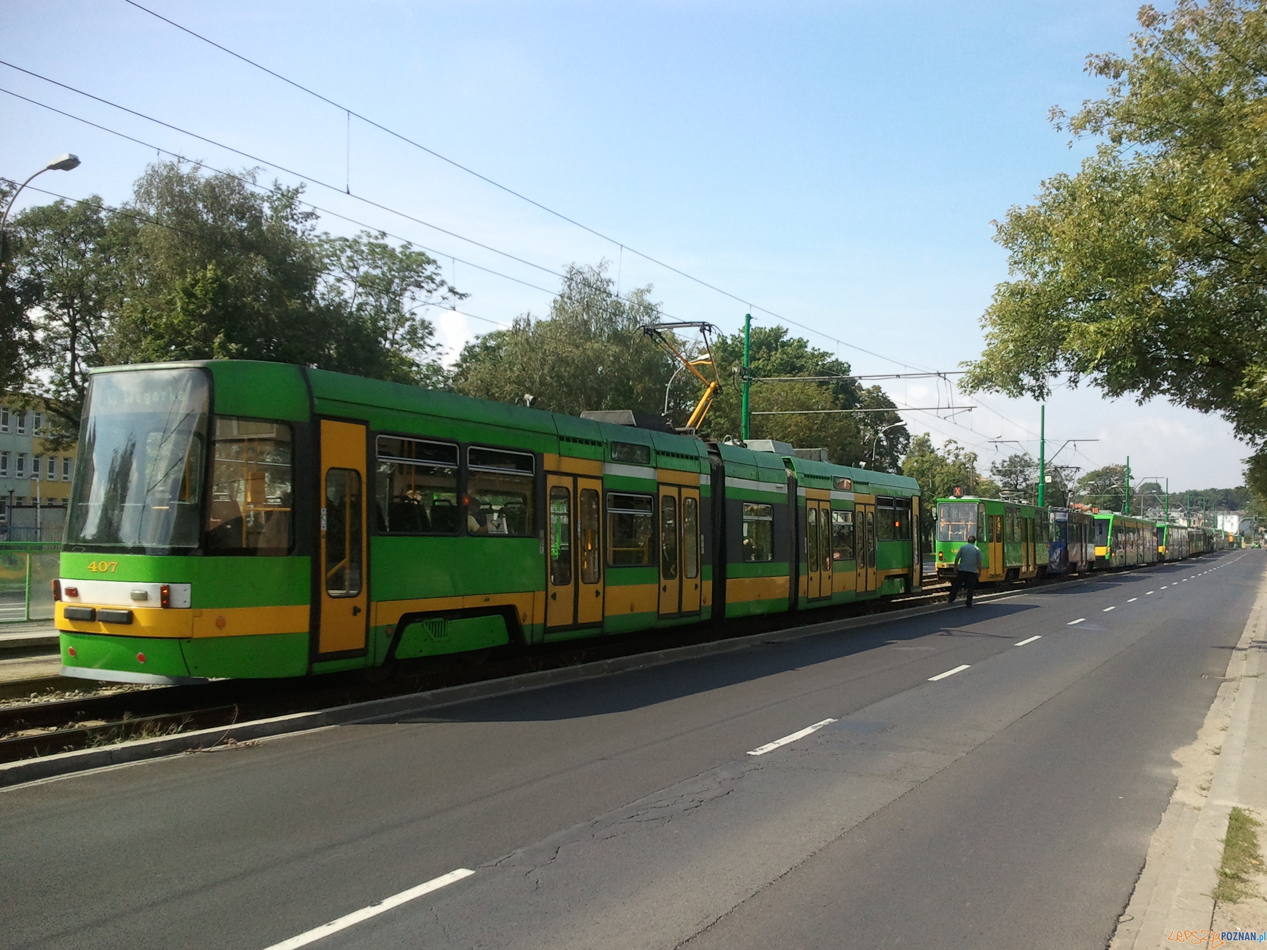 Kolejka składów tramwajowych  Foto: LepszyPoznan.pl / pr