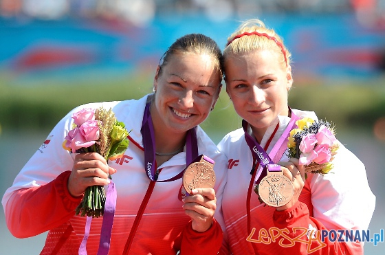 BEATA MIKOŁAJCZYK, KAROLINA NAJA - kajakarstwo, K2 500m  Foto: http://www.pkol.pl/