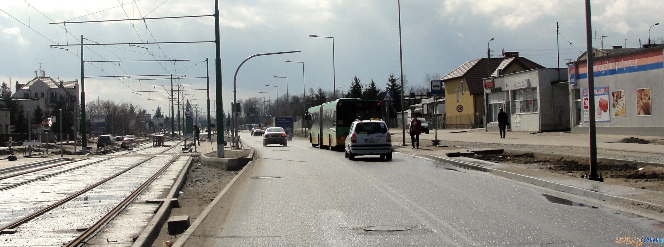 Niebezpieczne wyprzedzanie na Grunwaldzkiej  Foto: Arkadiusz Borkowski