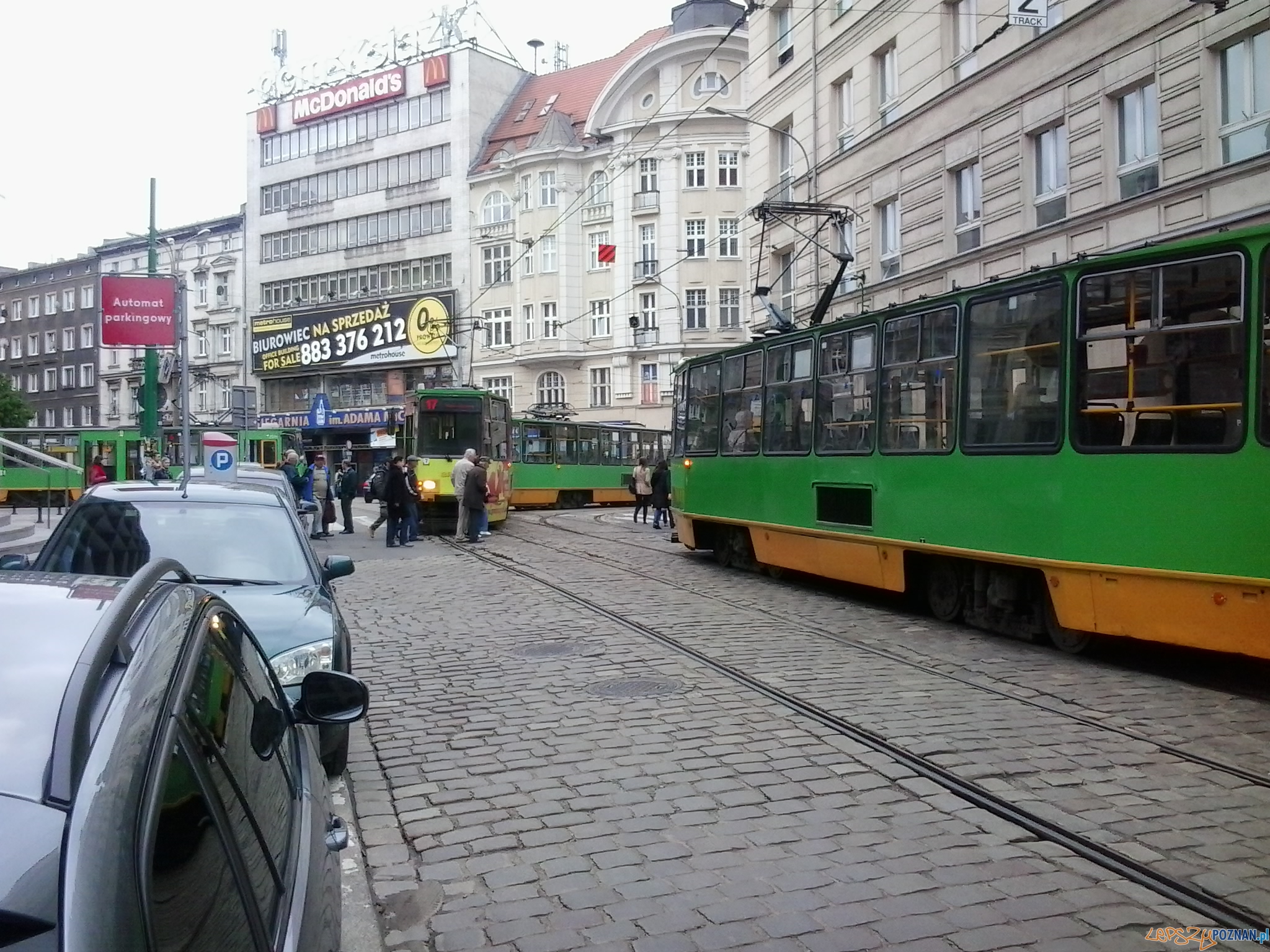 Uszkodzony tramwaj na Fredry / Mielżyńskiego  Foto: Jacek
