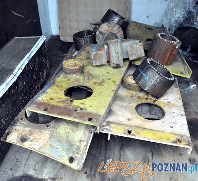 Skradzione elementy maszyn budowlanych  Foto: Policja w Poznaniu