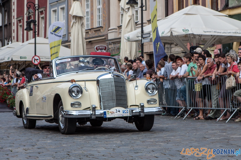 40 PoznaÅski MiÄdzynarodowy Rajd PojazdÃ³w Zabytkowych - Pozna  Foto: LepszyPOZNAN.pl / PaweÅ Rychter