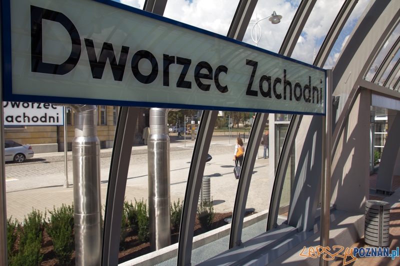 Przejazd teczniczny nowootwartą trasą - Nowy Dworzec Zachodni  Foto: lepszyPOZNAN.pl / Piotr Rychter