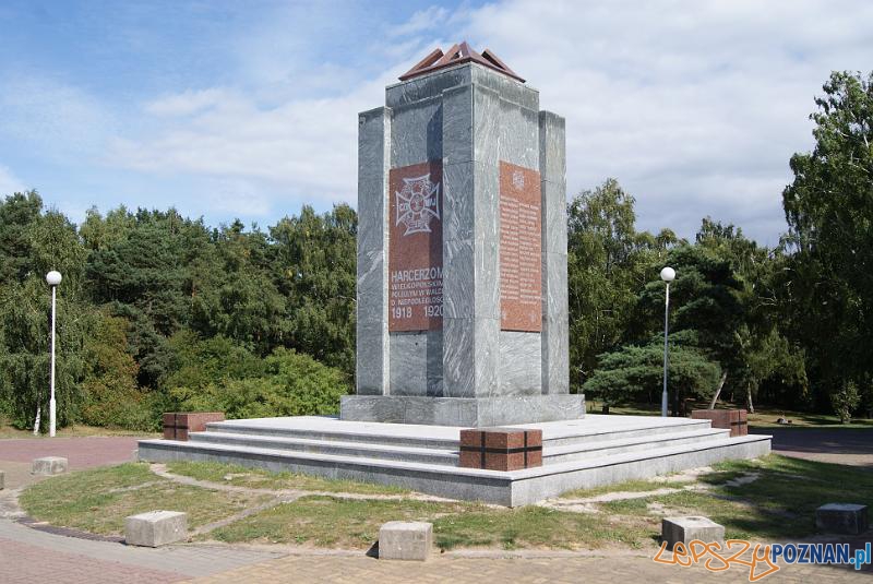 Pomnik Harcerzy na Polanie nad Maltą  Foto: 