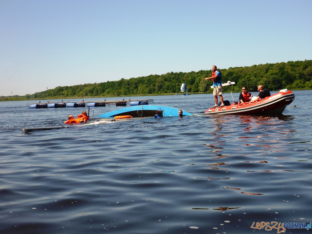 Szkolenie ratownictwa jachtowego - jezioro swarzędzkie  Foto: Sea Adventure