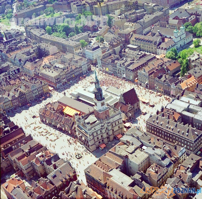 Stary Rynek z lotu ptaka 1977-78  Foto: Archiwum MTP