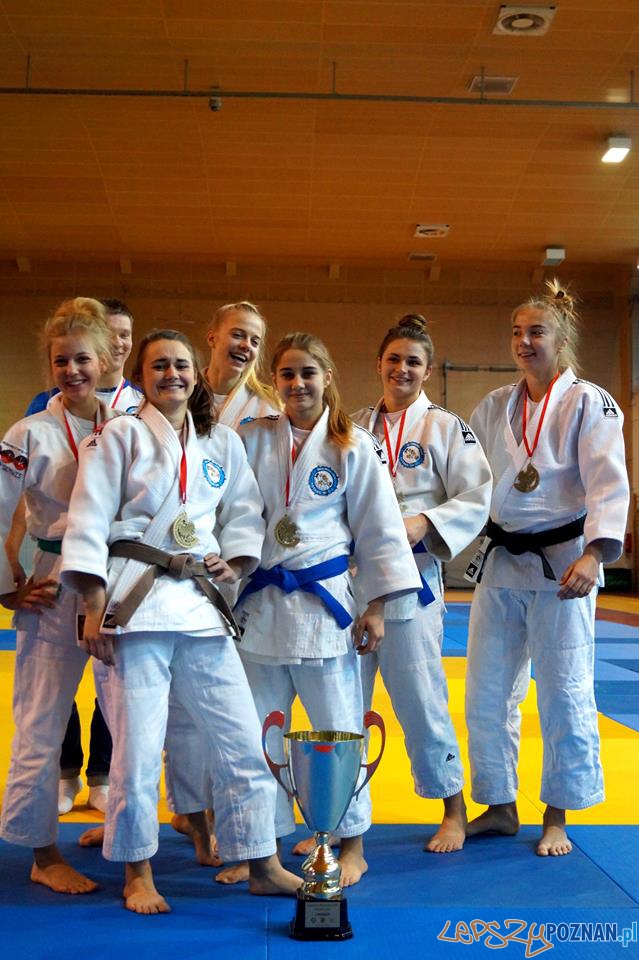 Juniorki Akademii Judo mistrzyniami Polski (1)  Foto: Akademia Judo